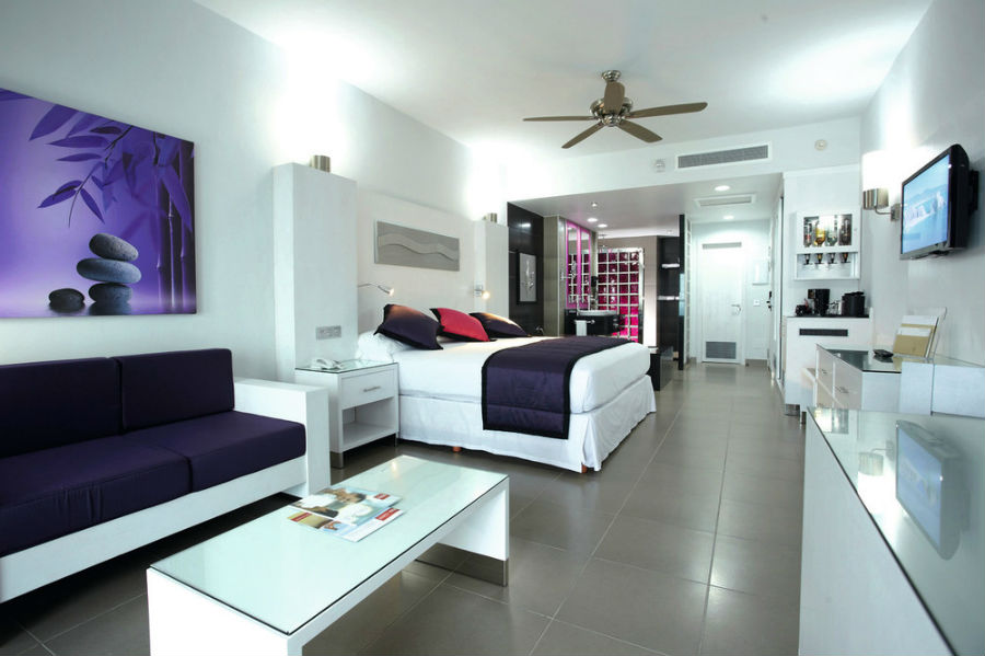 Hotel Riu Palace Peninsula - Room