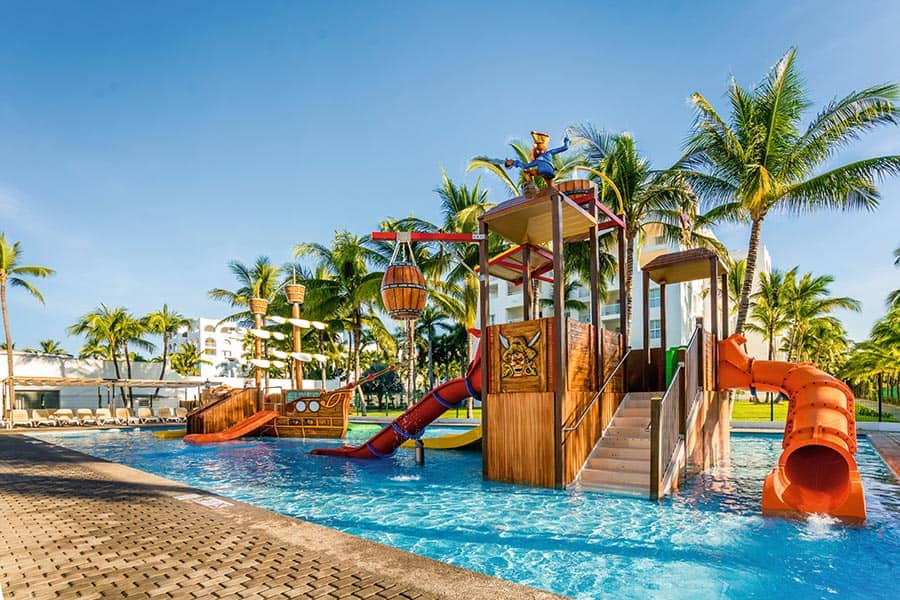Hotel Riu Jalisco - Outdoor pool
