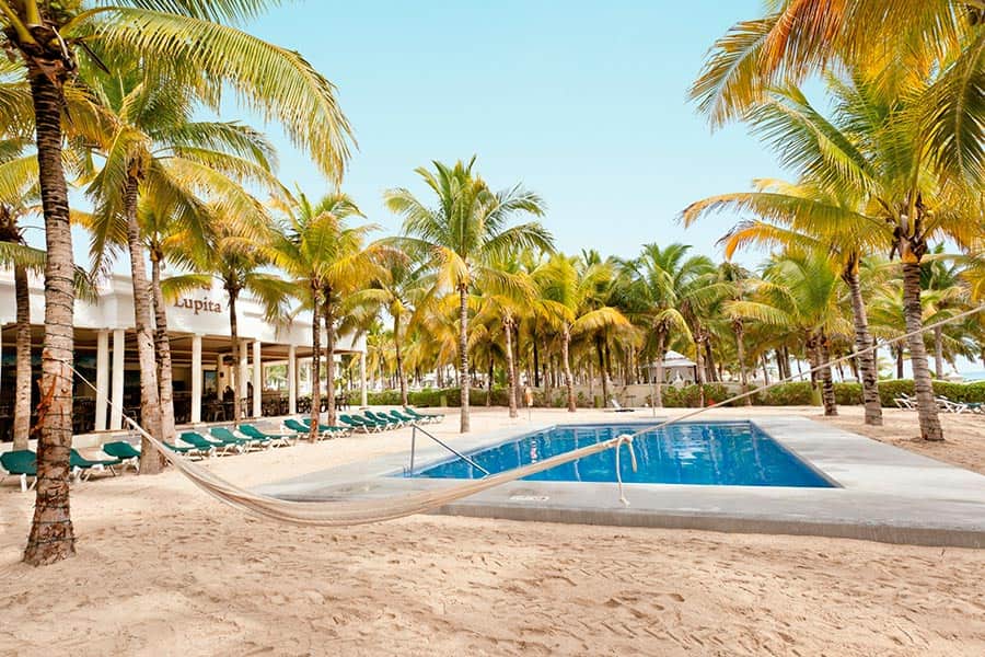 Hotel Riu Lupita - Outdoor pool