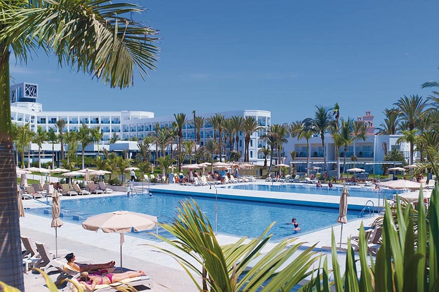 Hotel Riu Palace Meloneras - Outdoor pool