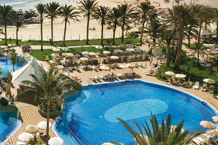 Hotel Riu Palace Tres Islas - Outdoor pool