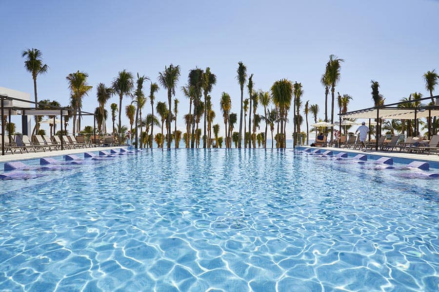 Hotel Riu Palace Riviera Maya - Outdoor pool